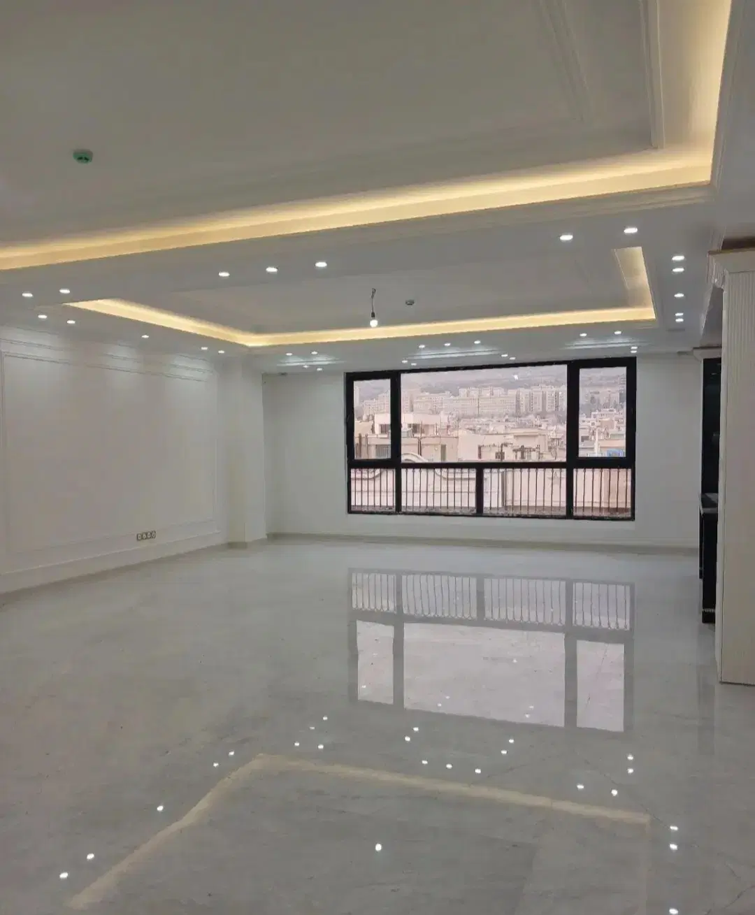 70متر خانه کارگر  full امکانات