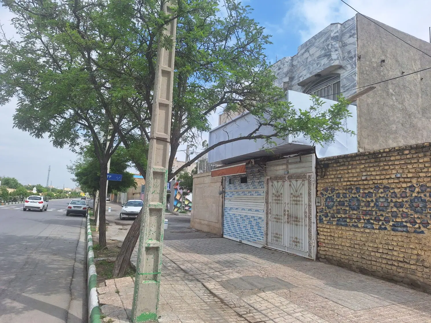 ویلایی تجاری مسکونی حاشیه بلوار مجلسی
