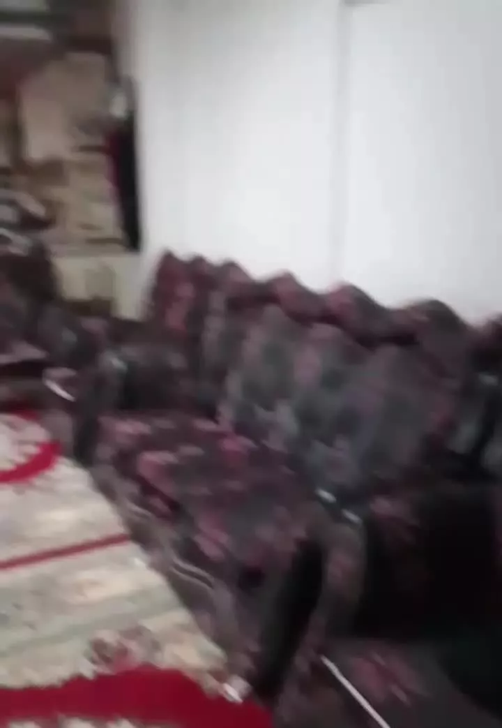 فروشی دوطبقه