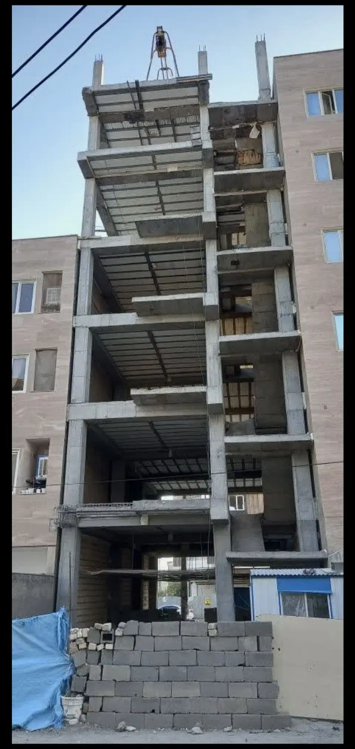 ساختمان ۵طبقه محمد تقی