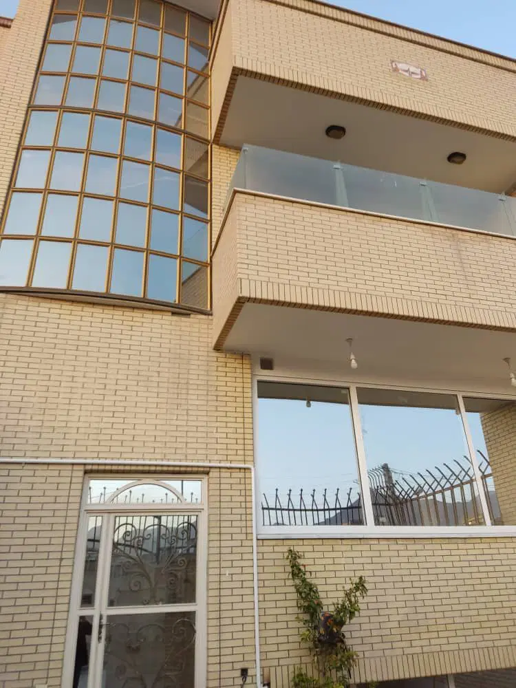 فروش ویلایی ۳ طبقه بسیار خوش نقشه در شهر مینادشت