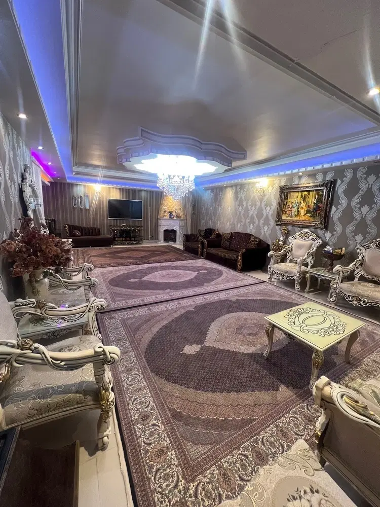 اپارتمان طبقه ۳ شهرکسبلان فاز۲