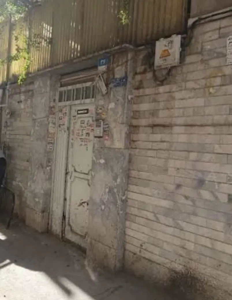 خانه کلنگی پنج سه راهی بافت قدیم