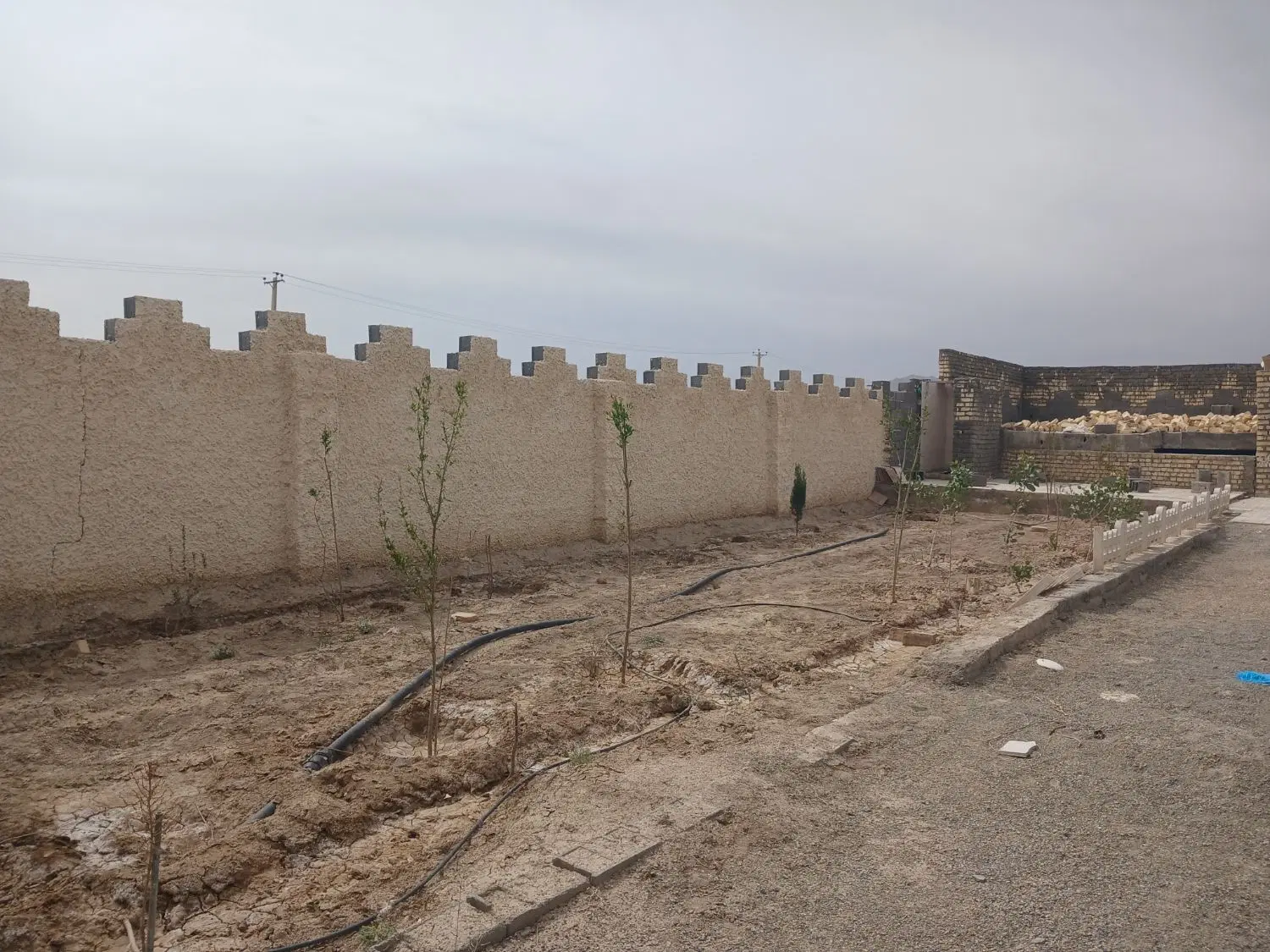 باغ ۳۰۰ متری