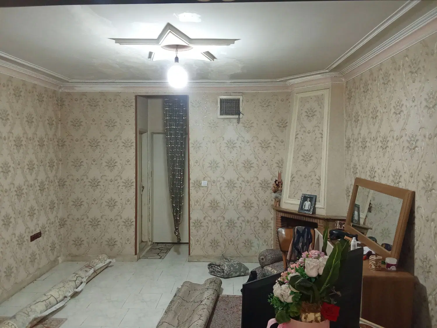 ۶۵متر طبقه اول روی همکف نقشینه. تکرار نشدنی
