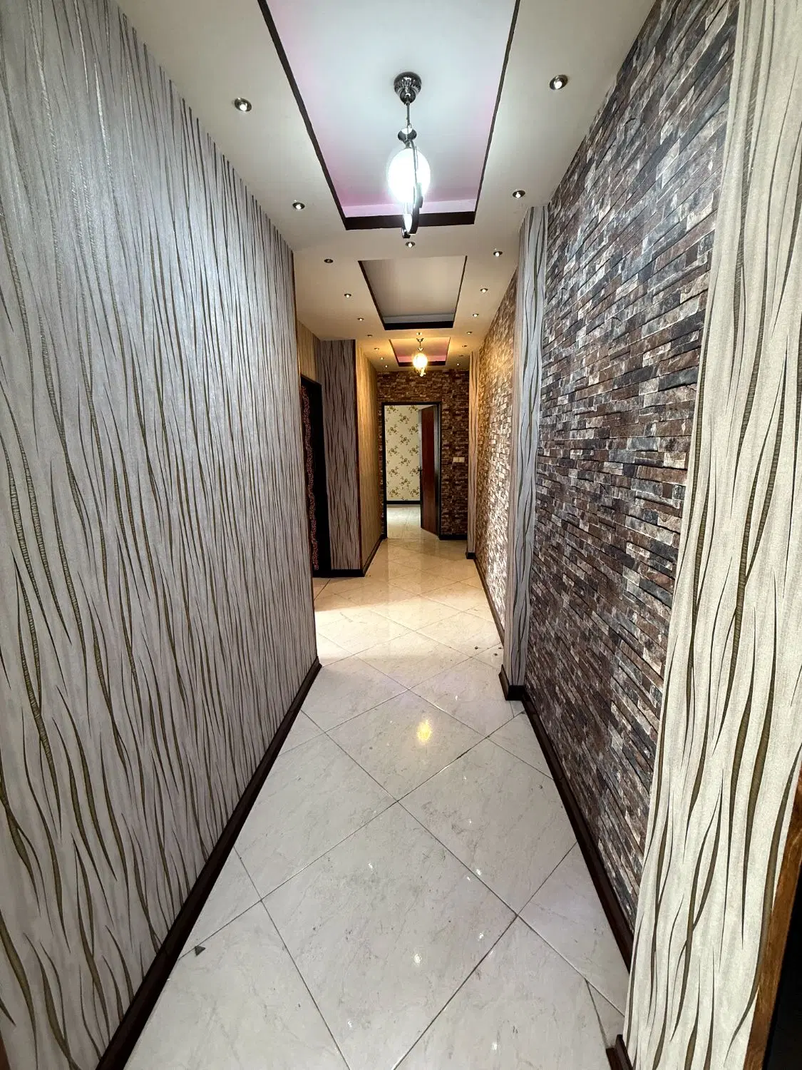 فروش آپارتمان سه خوابه مستر دار