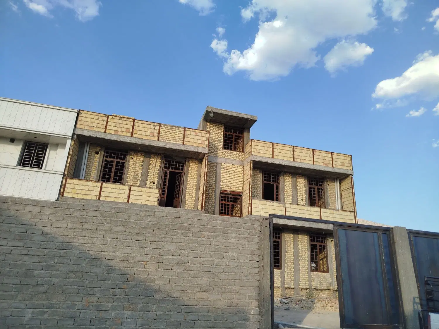 فروش مسکن ملی