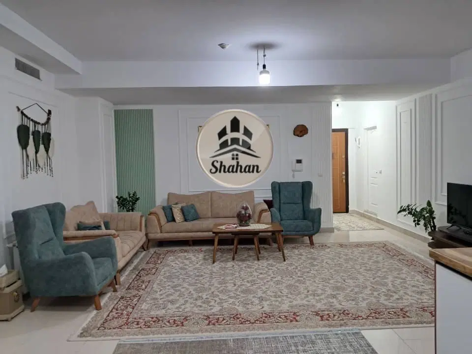 فروش ۸۳ متری فول (شاهان)