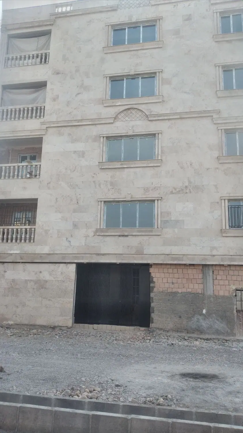 آپارتمان فروشی درچناران