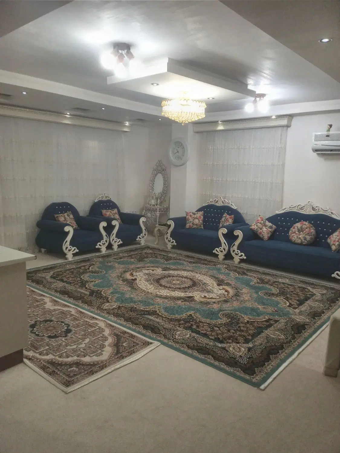 آپارتمان دو طبقه دو واحد