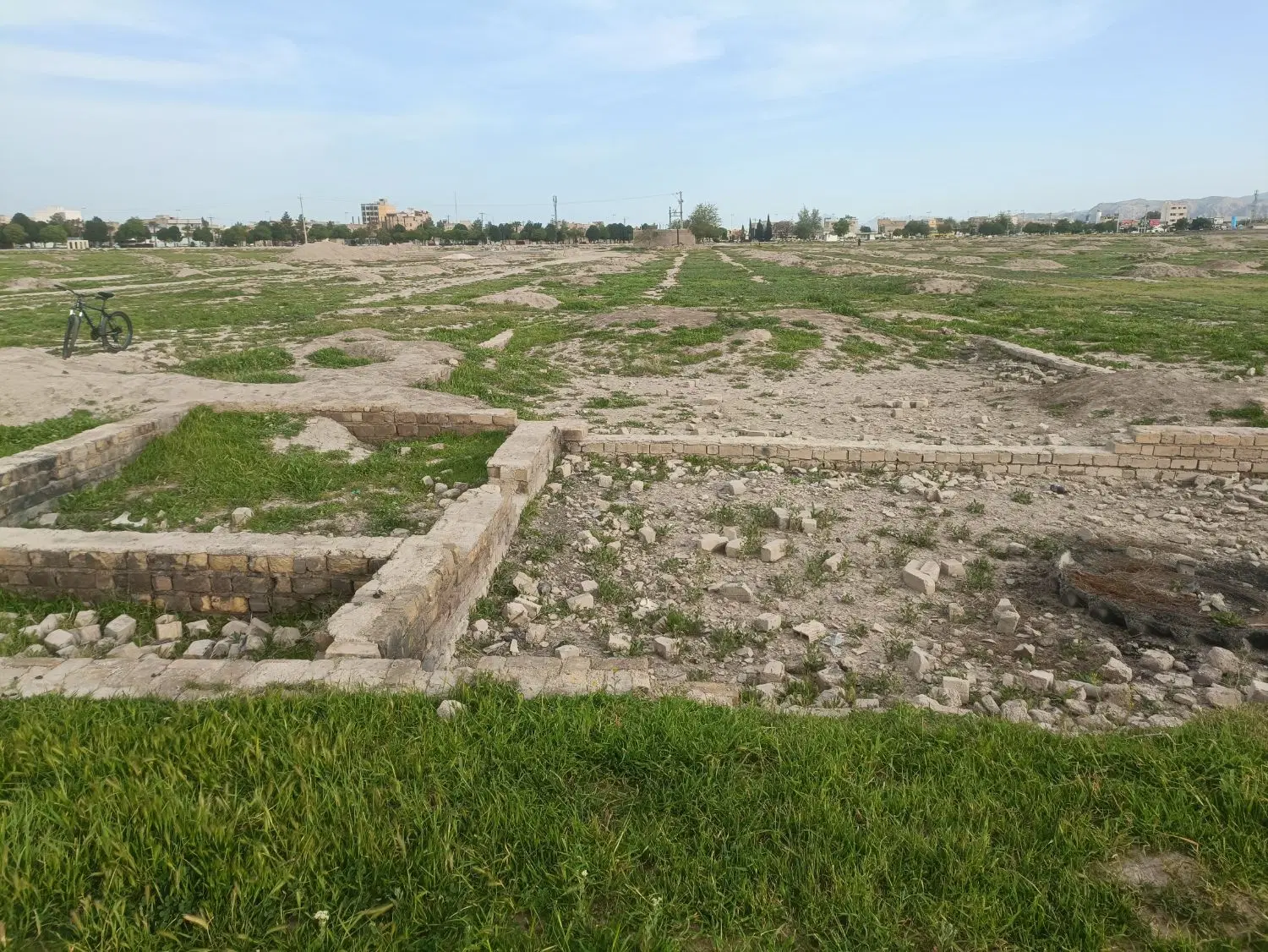 زمین ساختمانی