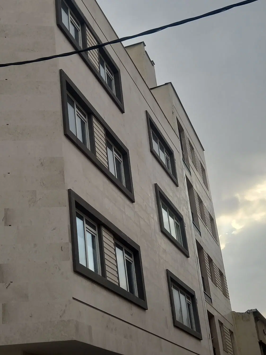 ویلایی۳۰۰متری در مرکز شهر