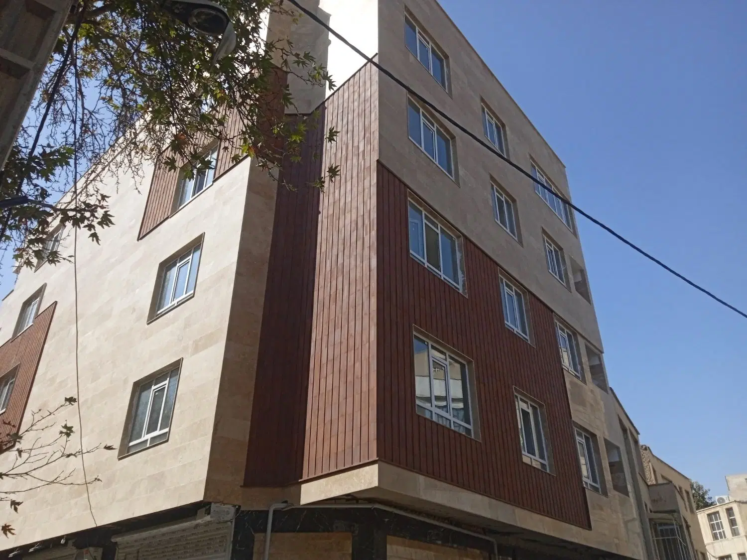 150متری3 خواب نوساز +پارکینگ+اسانسور+ انباری