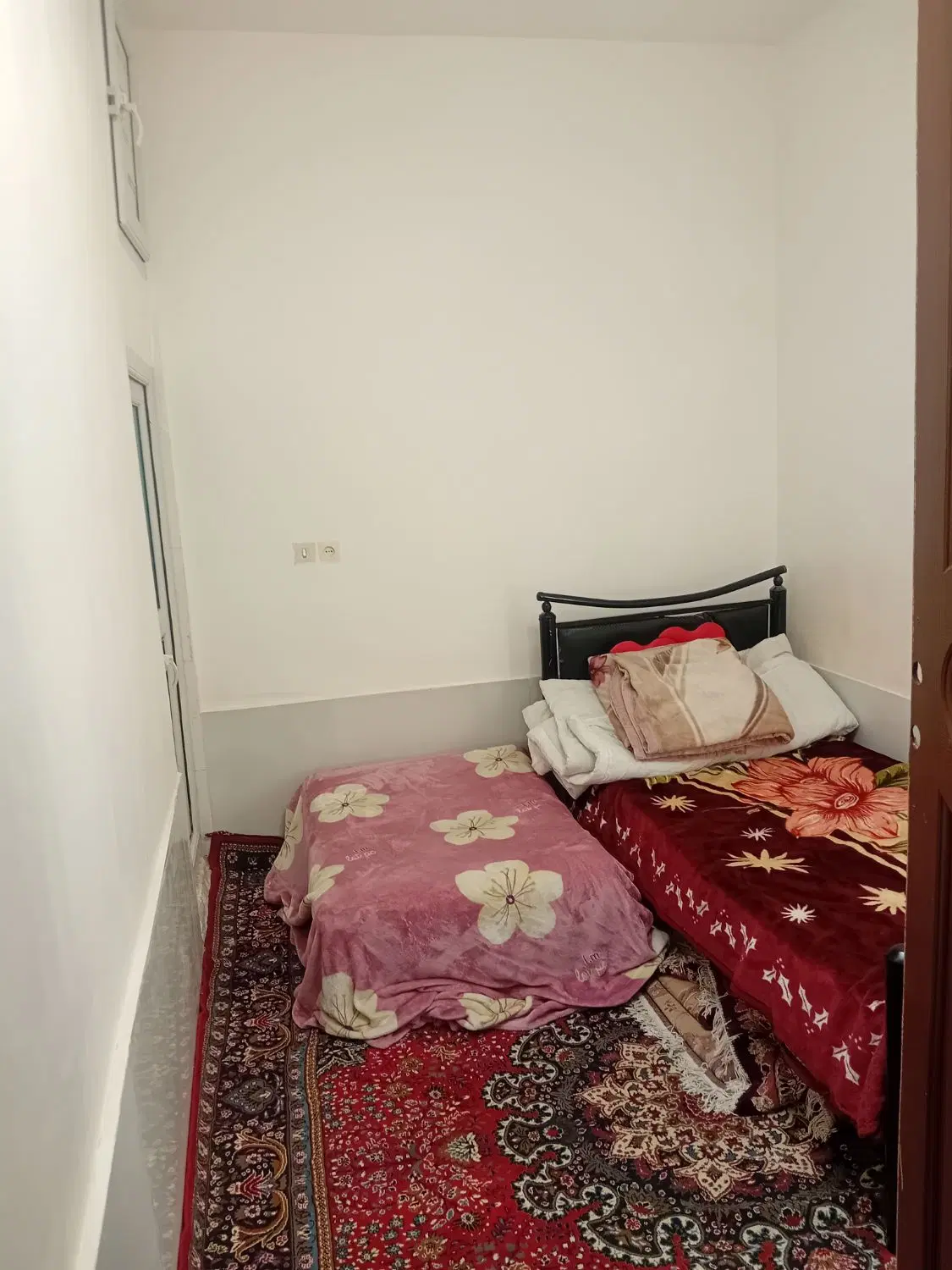 حیاط ۵۰متر