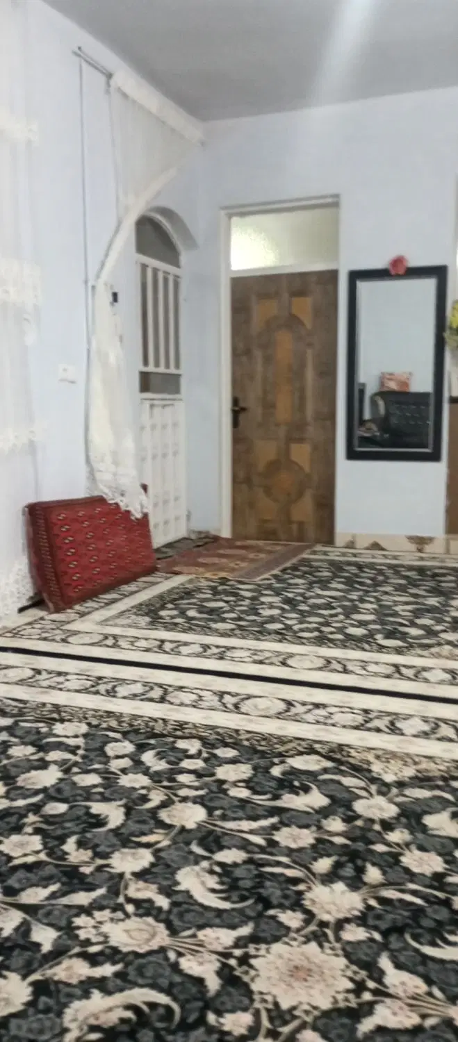 ویلای  سندار تک برگ سبز ماشین رو در فردوس