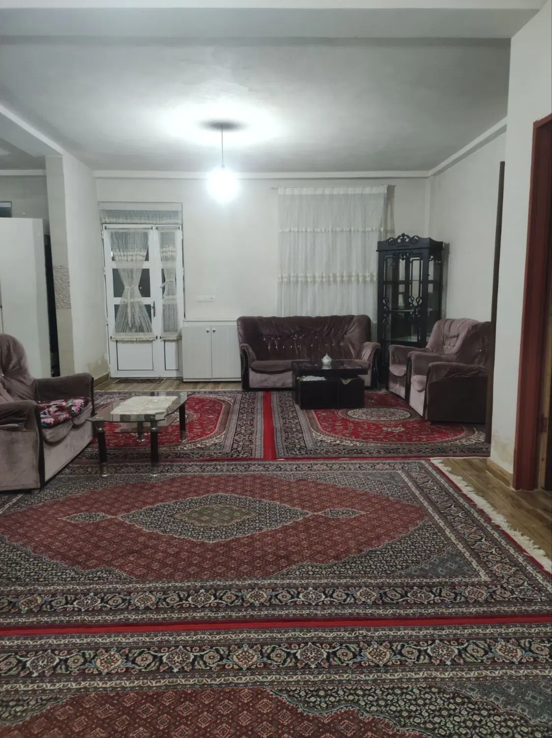 اجاره روزانه وماهانه خونه حیاط دار۱۲۰متر،تازه ساخت