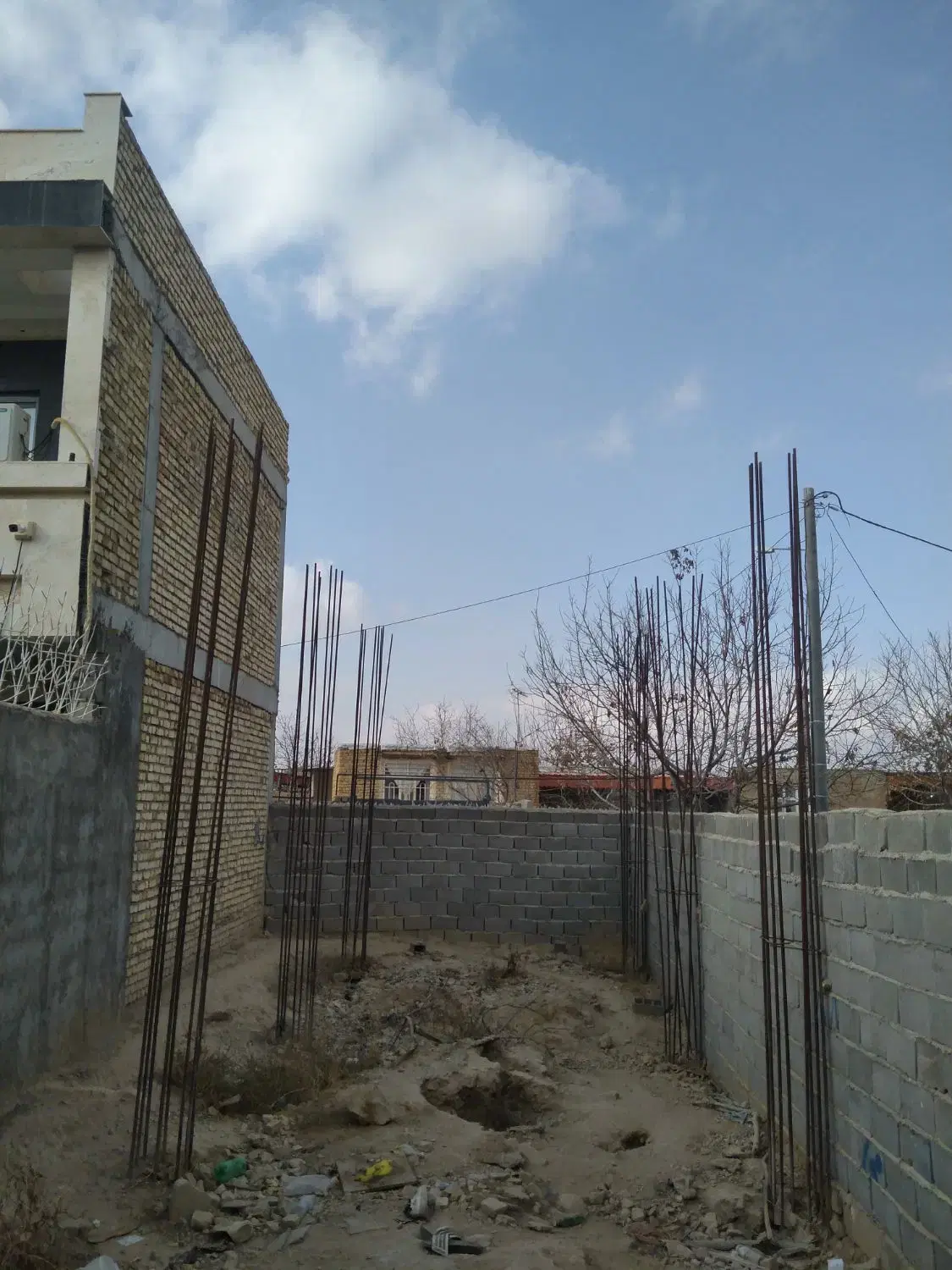 زمین مسکونی