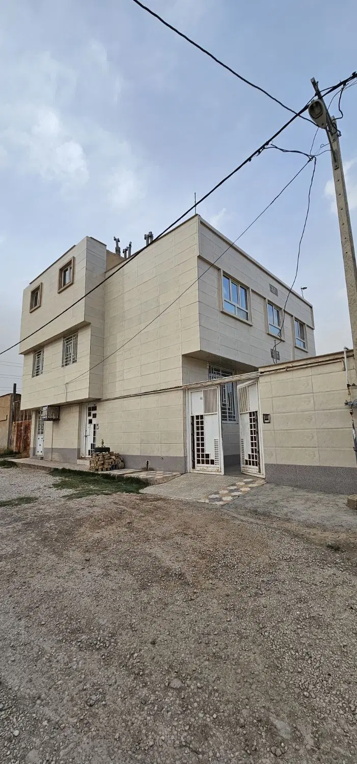 خانه ویلایی دوطبقه