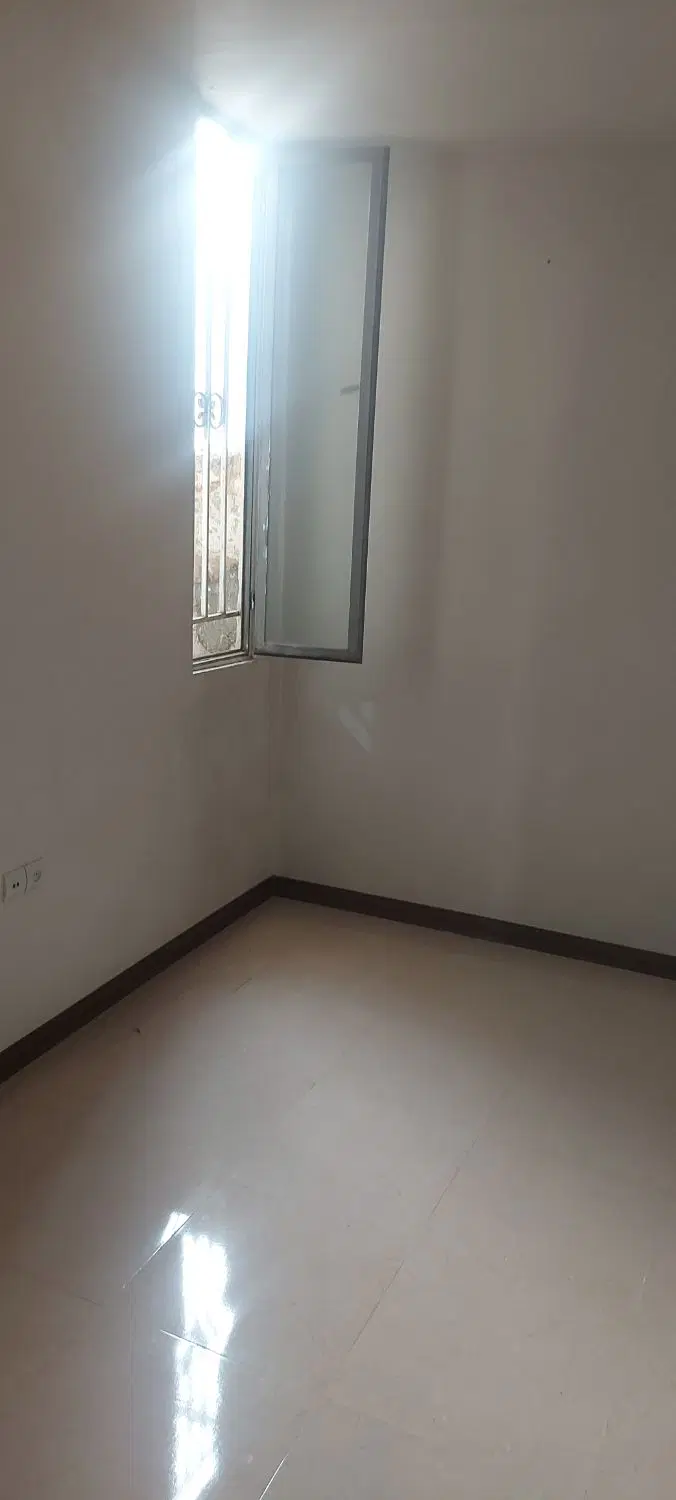 خانه ۳ طبقه