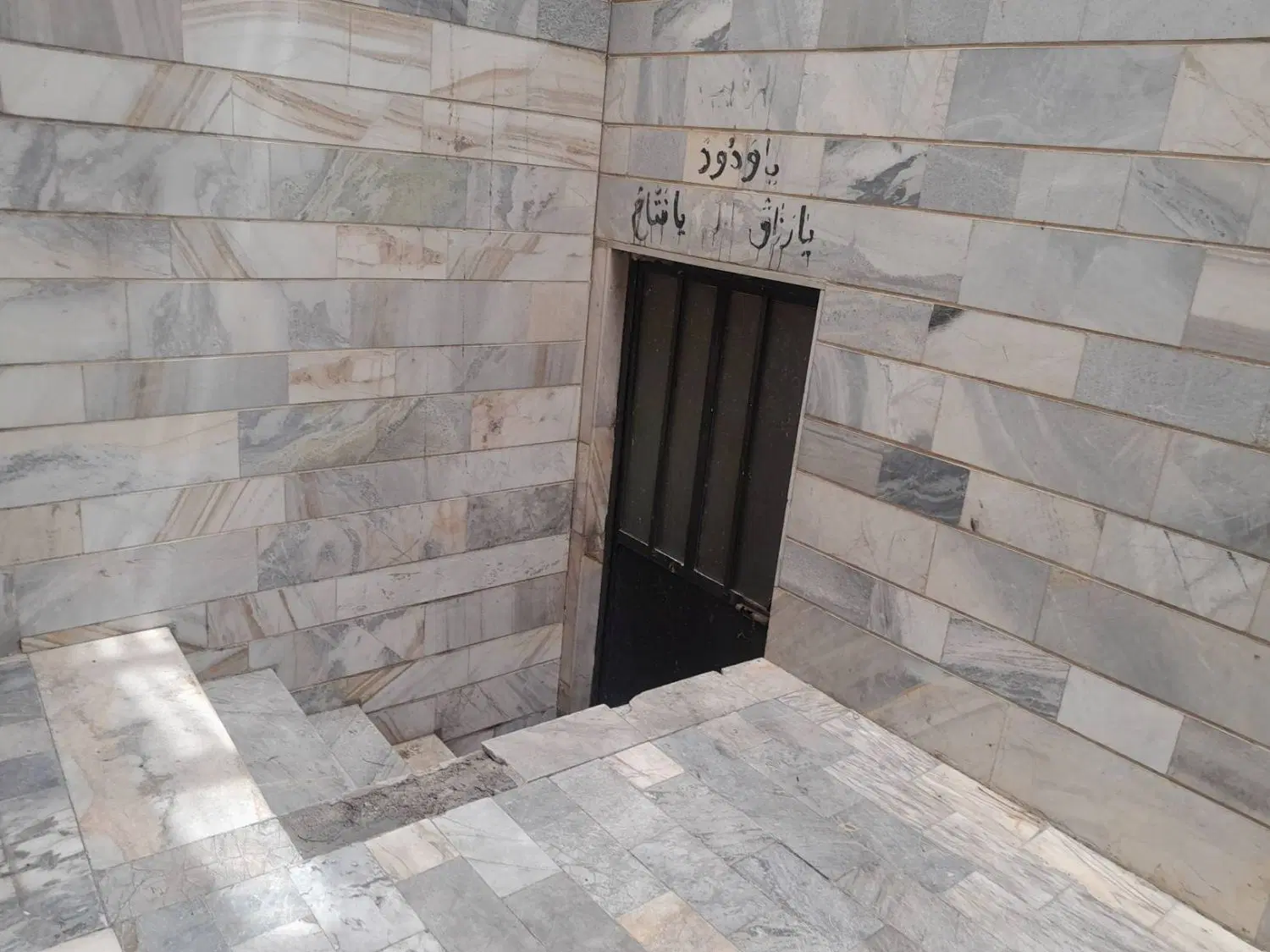 اجاره زیرزمین