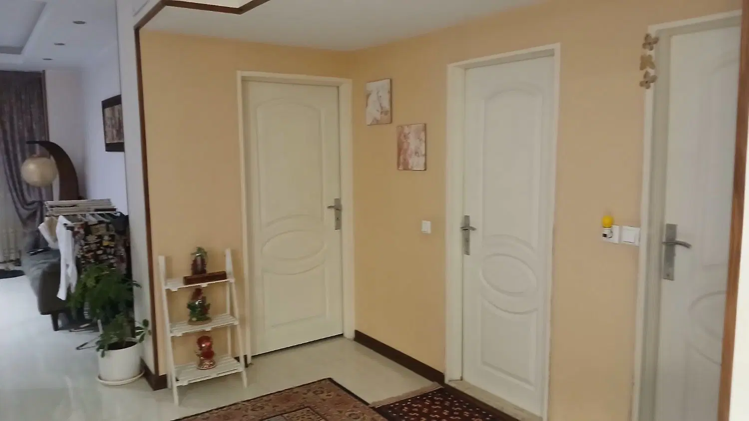 آپارتمان۹۰مترفول باغستان غربی سندتکبرگ
