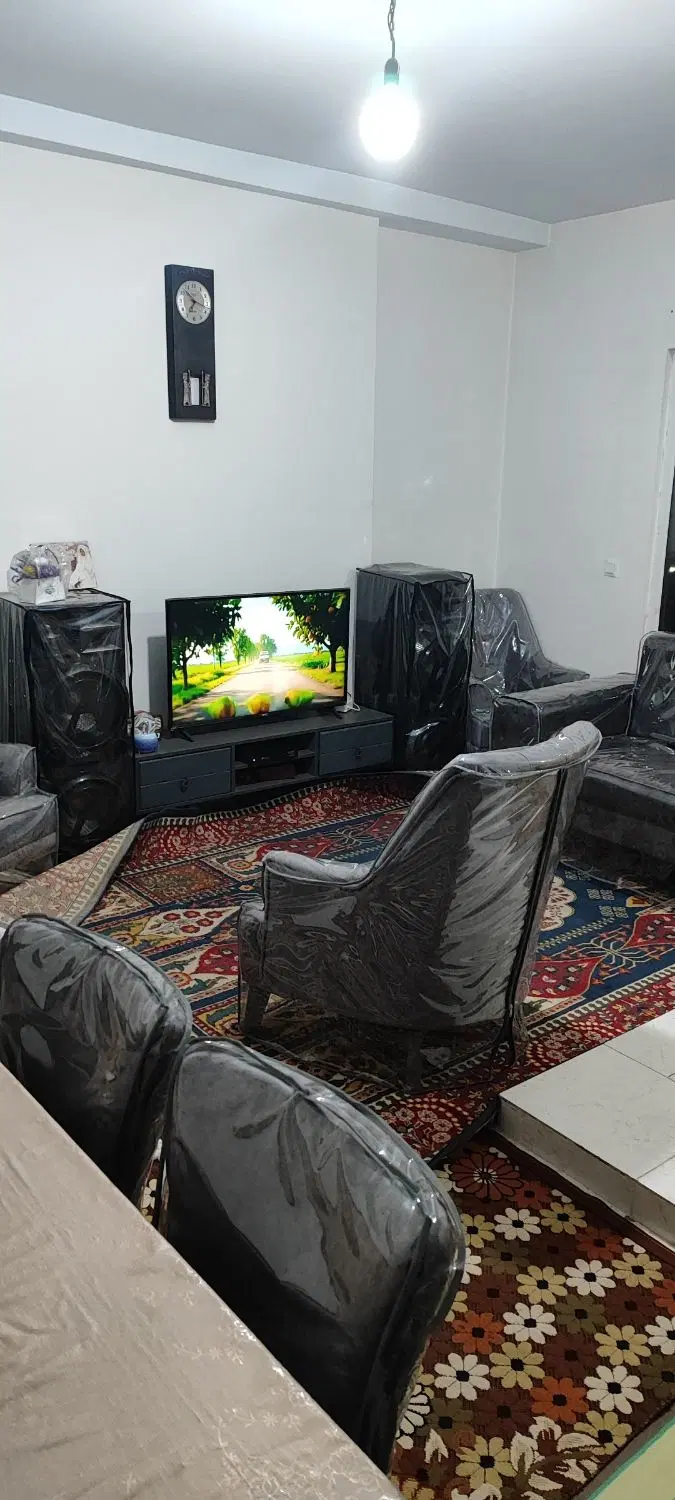 واحد ۶۰ متری فول