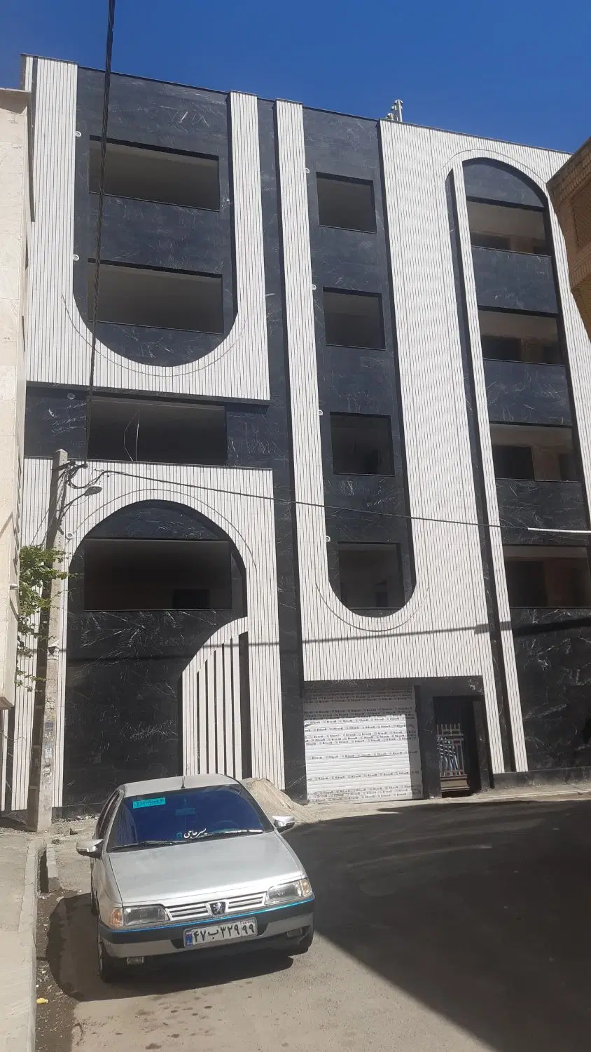 آپارتمان ۸۵ و ۱۳۰ متری