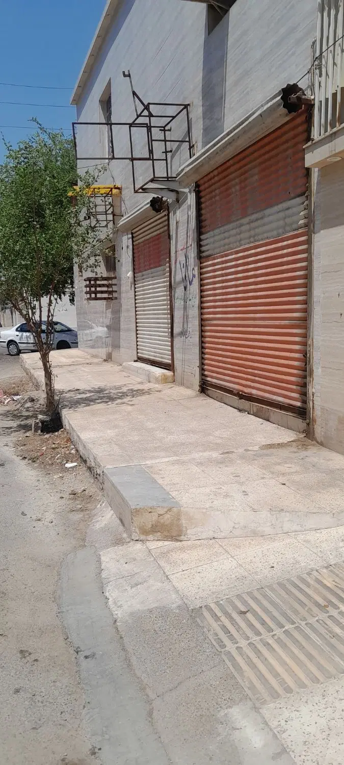 یک باب مغازه ۲۵ متری