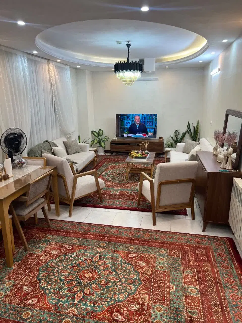 فروش آپارتمان لوکس واقع در تهران