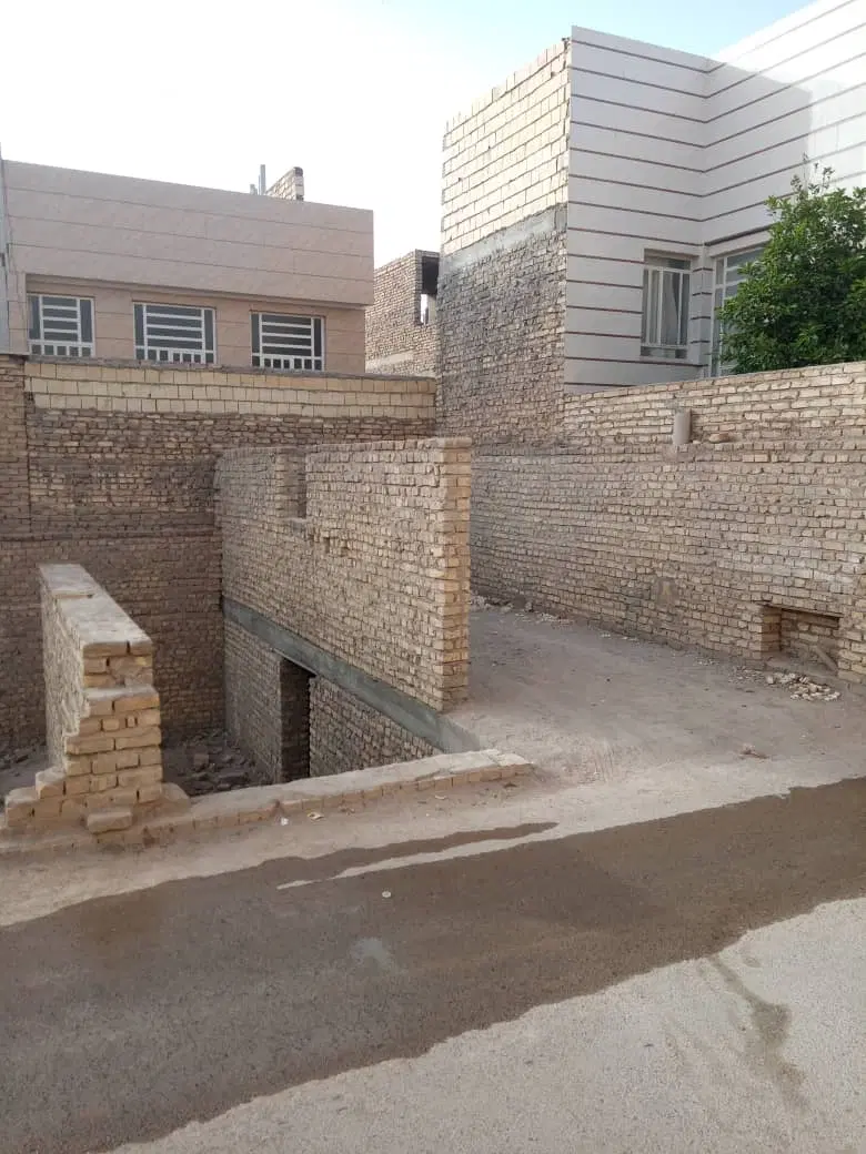 زمین فروشی