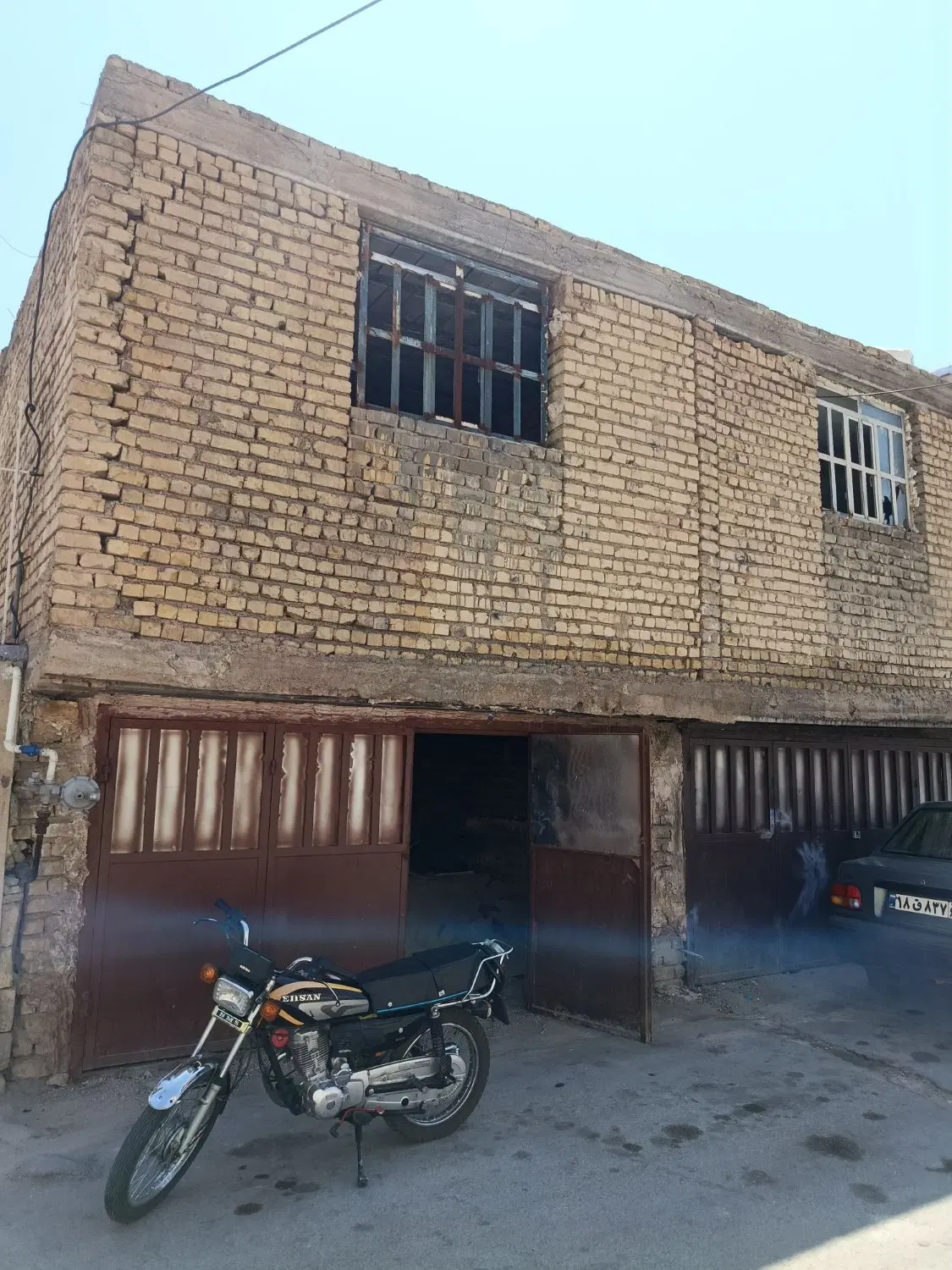 اسکلت نیمه کار