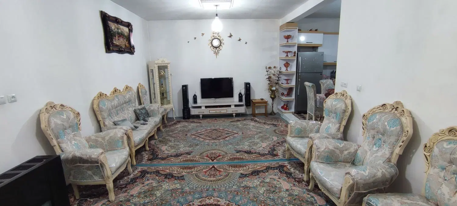 ویلایی ۹۰ متری ۱۷ شهریور