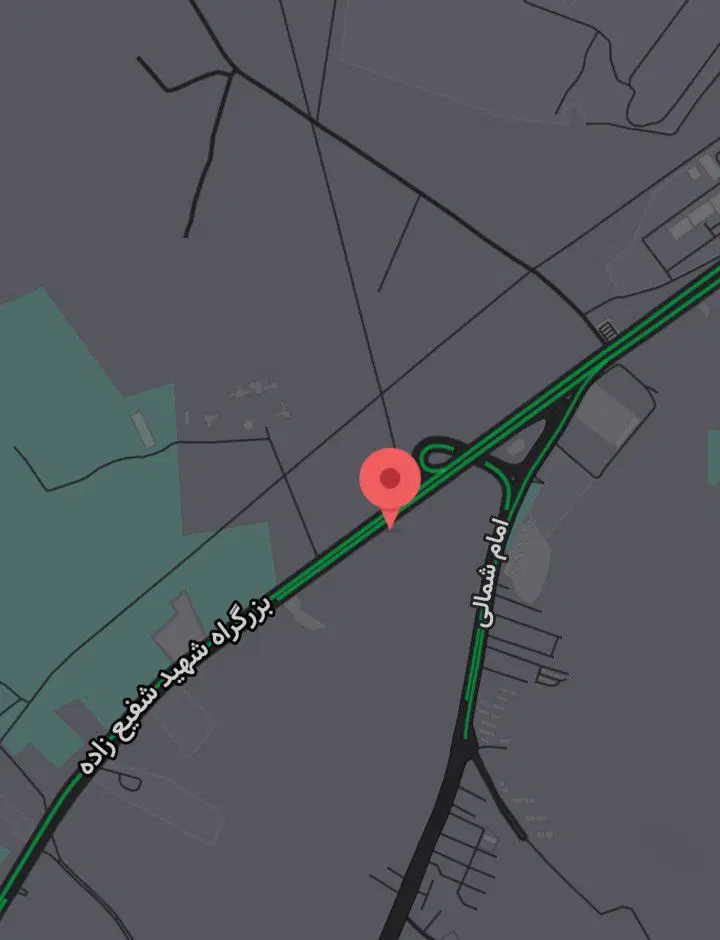 زمین بر جاده تبریز-آذرشهر