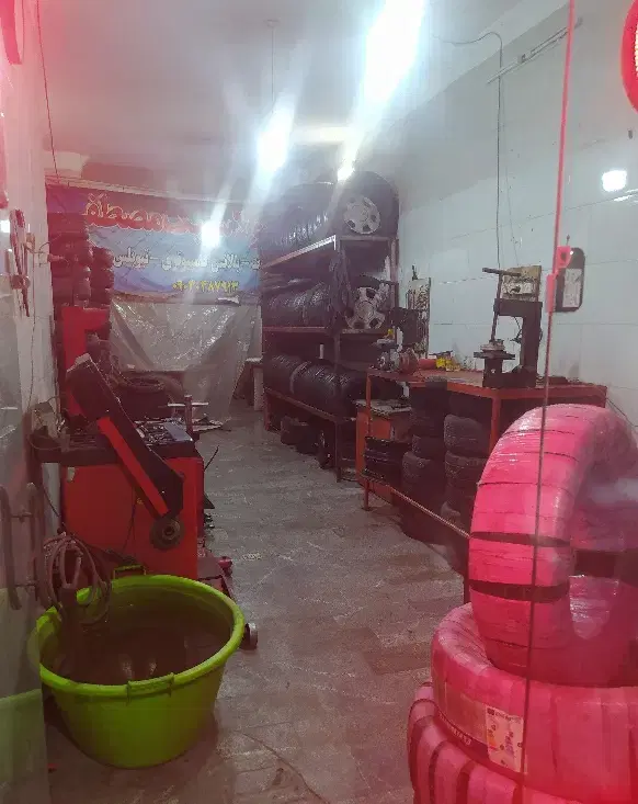 مغازه ۴۰ متری