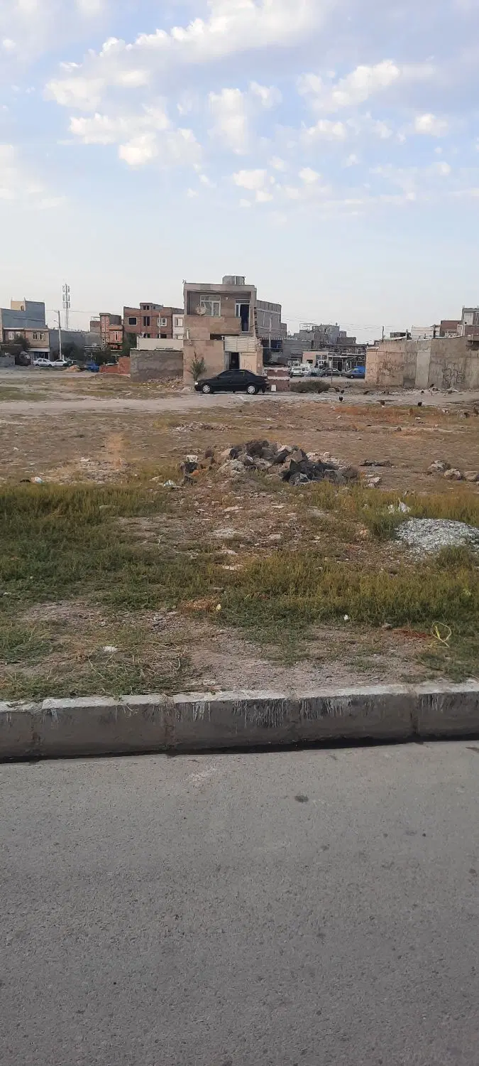 زمین قولنامه ای ۱۰۰متر