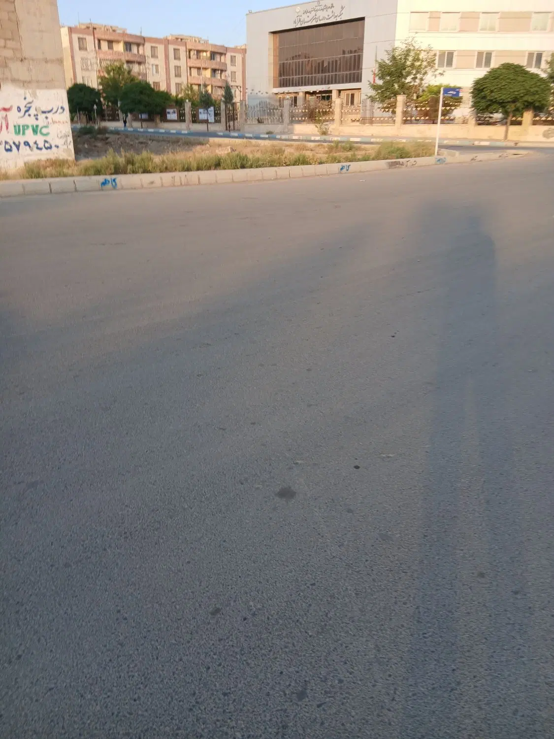 زمین فرهنگیان ۱۹۰متری خیابان ۲۰متری