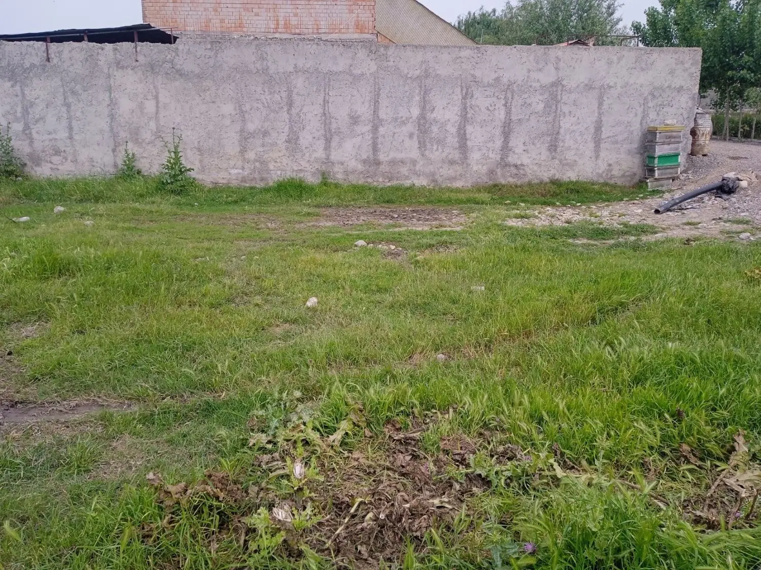 زمین مسکونی ۲۷۰ متر