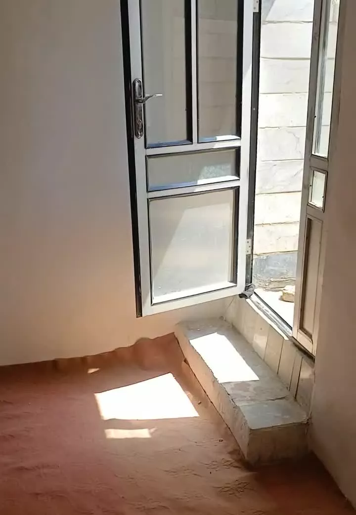 یک باب خانه زیر زمین ویلایی
