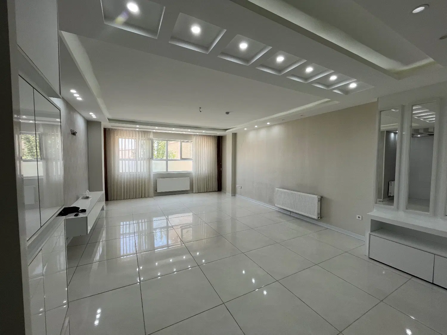 اپارتمان ۱۴۴ متری سه خواب مستر