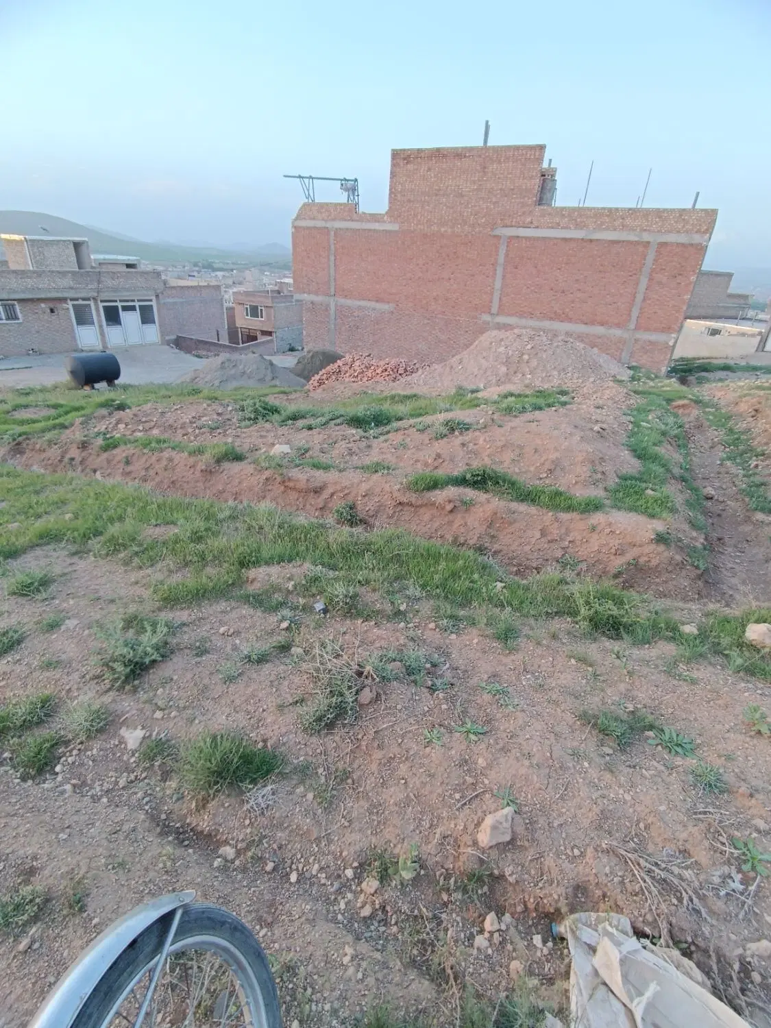 زمین طه مکاییلی امیرآباد