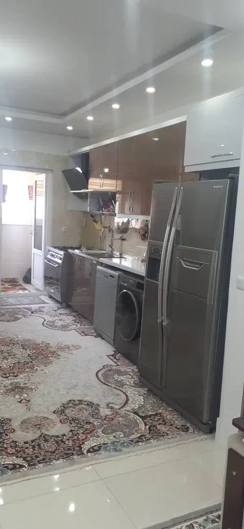 خیابان عسجدی،۹۵متر،سال ساخت ۱۴۰۰ ۴طبقه۸واحد،طبقه۴