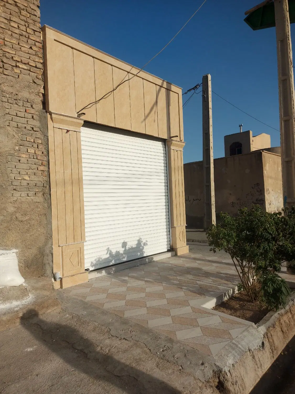 معاوضه مغازه با دنا پلاس