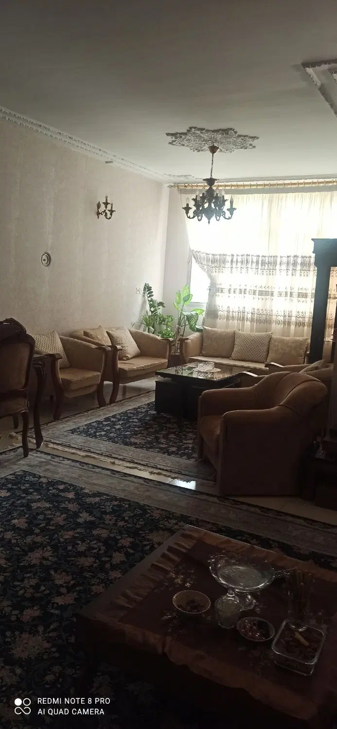 94 متری خوش نقشه..
