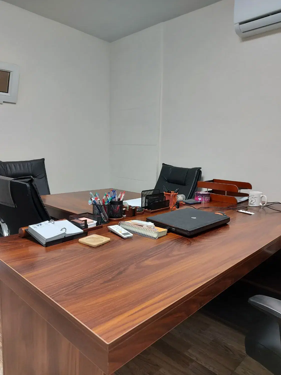 اطاق های اداری اشتراکی ۱۲ متری