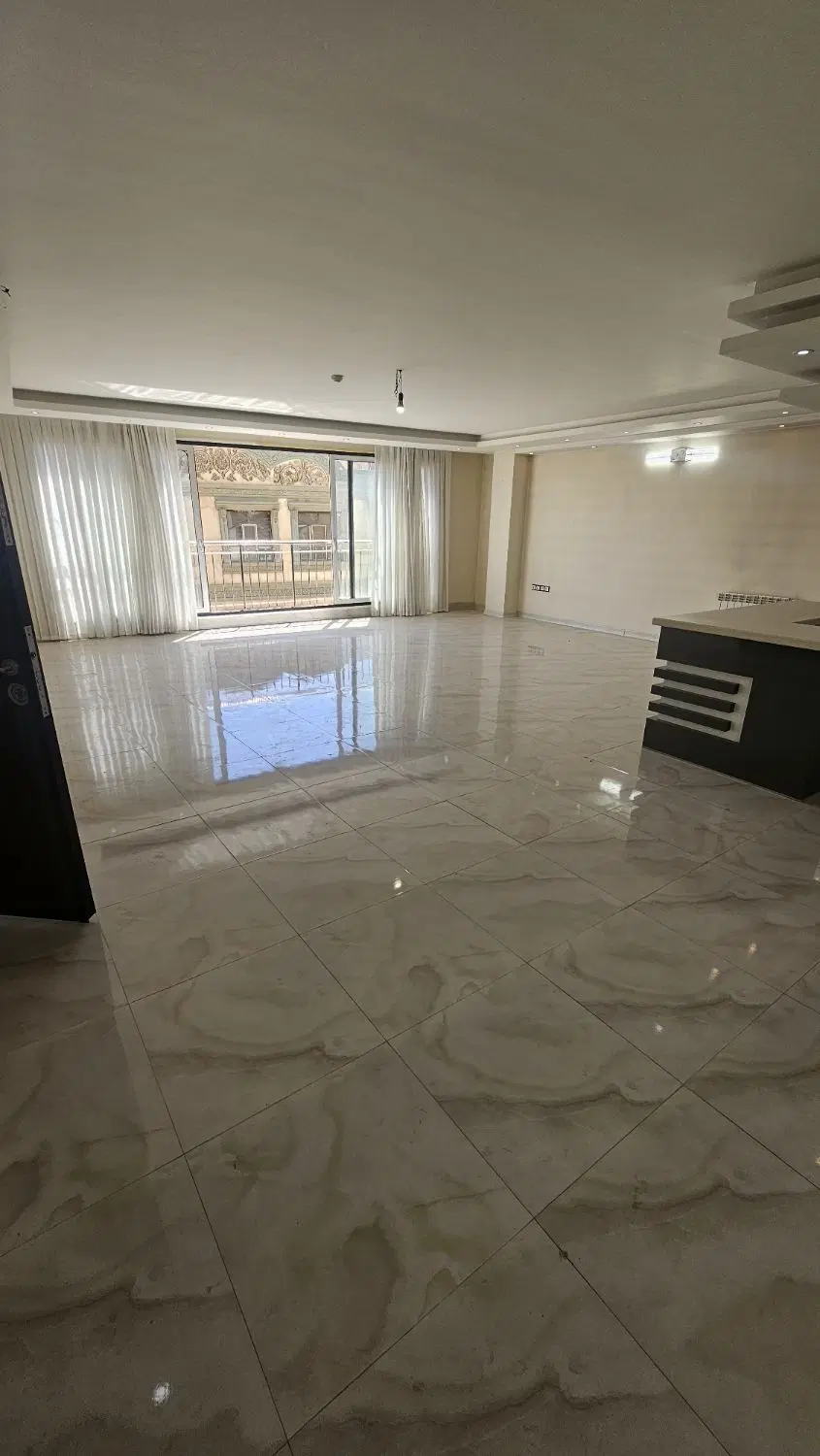 اجاره آپارتمان بزرگ تک واحدی خانه اصفهان