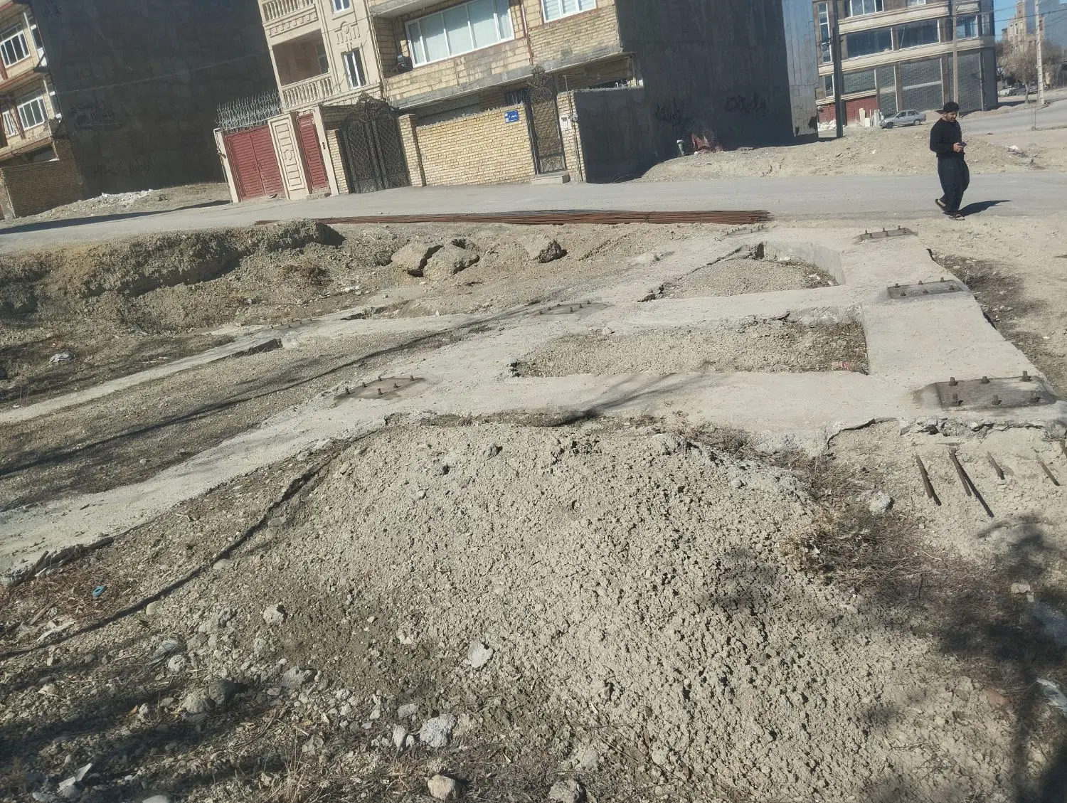 زمین ۳نبش