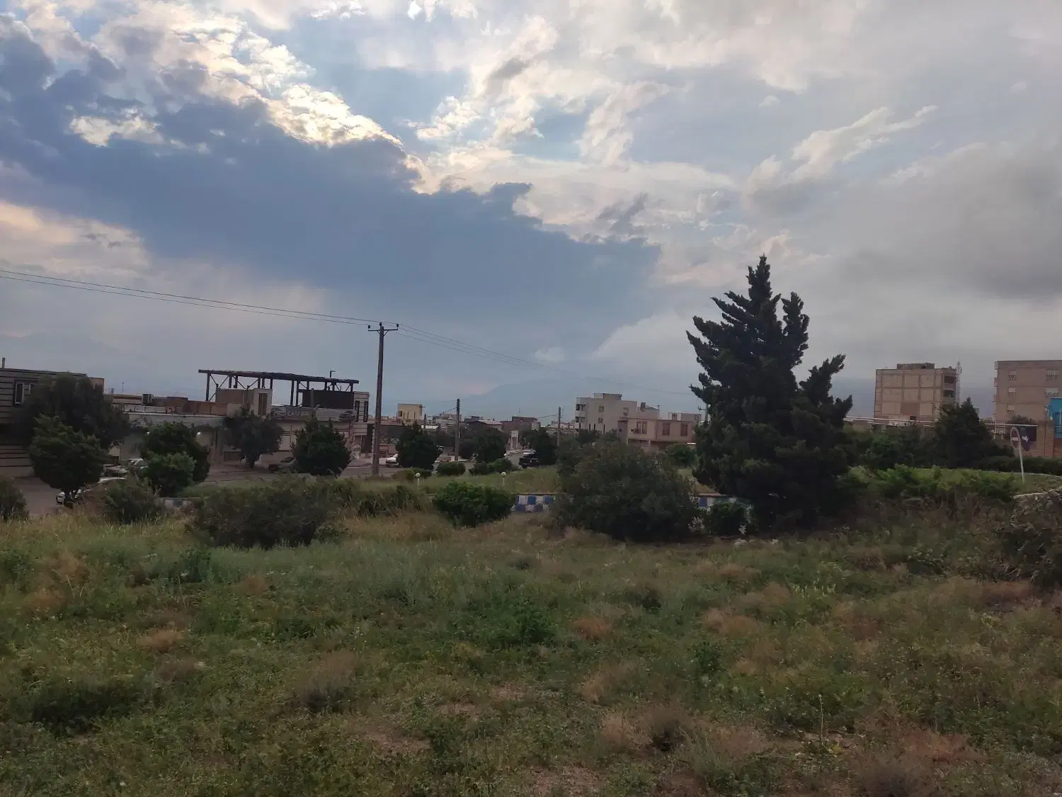 زمین مسکونی منجیل پادگان