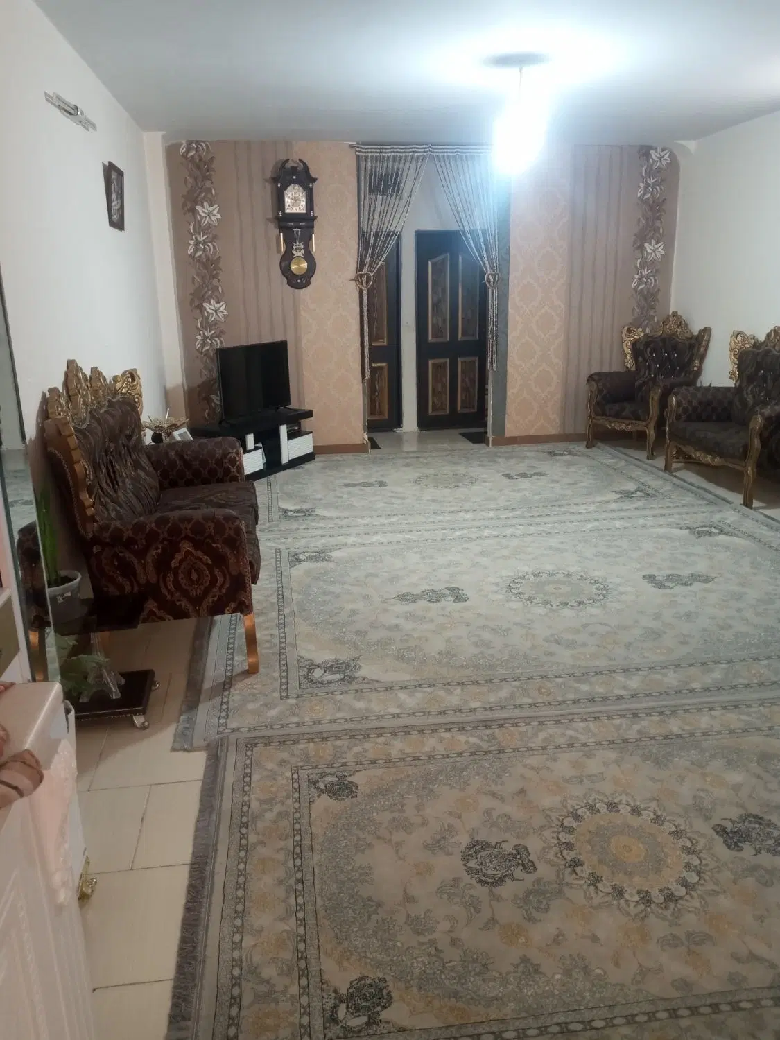 یک واحد آپارتمان شیک زیبا