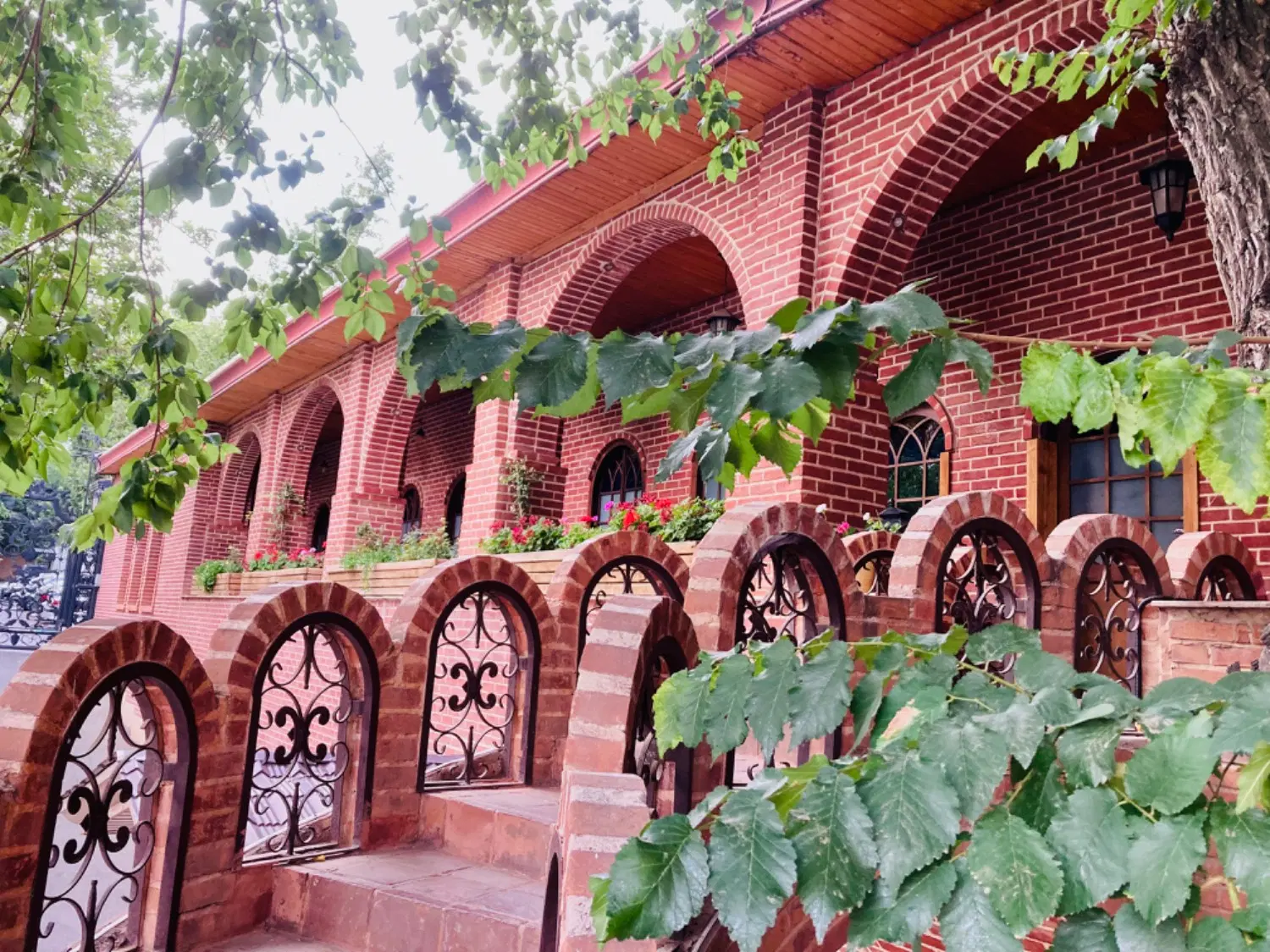 ویلای خلدبرین