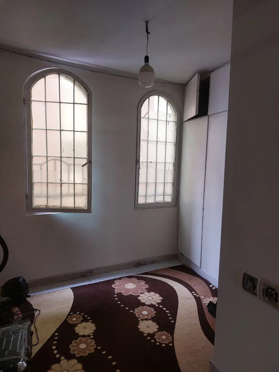 اجاره ورهن کامل  آپارتمان مسکونی در میدان محمدیه